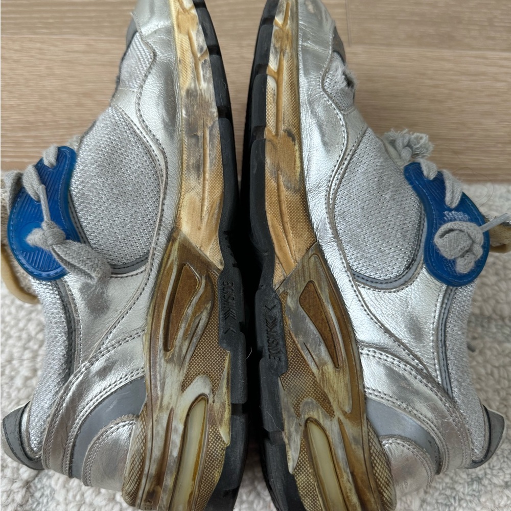 Golden Goose Silver Blue White Sneakers - Picture 5 of 16